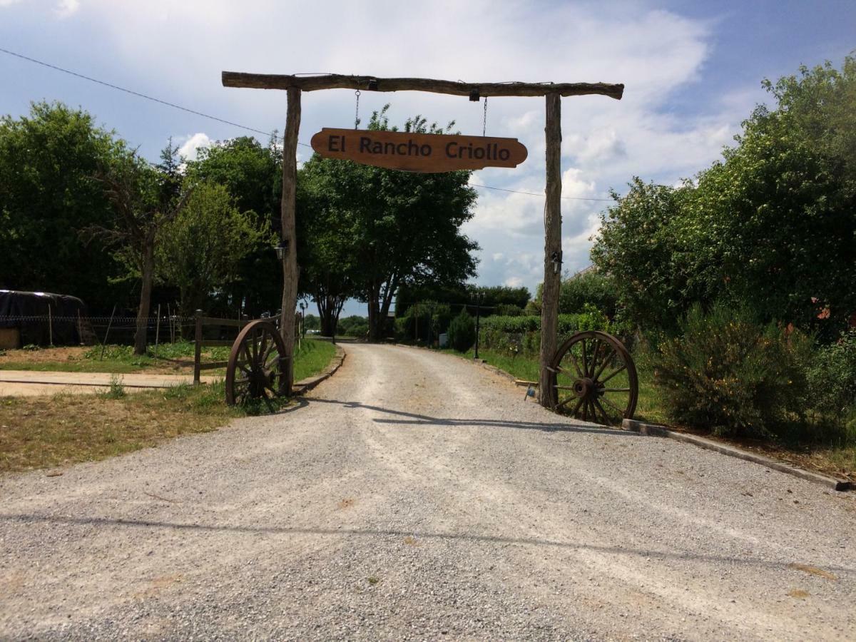 El Rancho Criollo Rooms And Gites Maubert-Fontaine Екстериор снимка