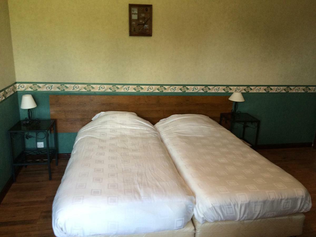 El Rancho Criollo Rooms And Gites Maubert-Fontaine Екстериор снимка